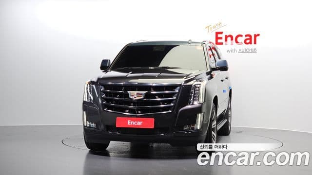 Cadillac Escalade 2018 — ფოტო 3/20