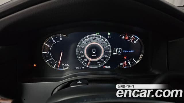 Cadillac Escalade 2018 — ფოტო 8/20
