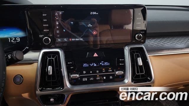 Kia Sorento 2020 — Şəkil 18/20