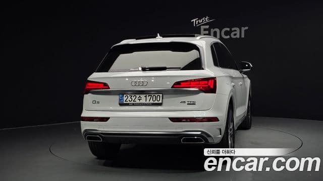 Audi Q5 2023 — Şəkil 4/20