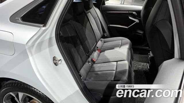 Audi A3 2023 — Şəkil 12/20
