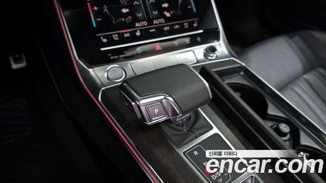 Audi A7 2020 — Şəkil 9/20
