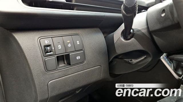 Hyundai Staria 2022 — ფოტო 16/20