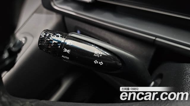 Hyundai Staria 2024 — ფოტო 19/20