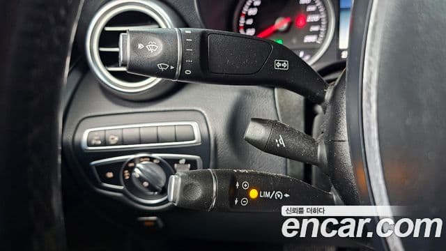 Mercedes-Benz GLC-Class 2019 — ფოტო 12/20