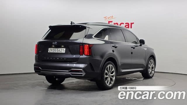 Kia Sorento 2020 — ფოტო 2/20