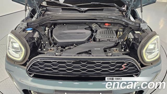 Mini Cooper SD Countryman 2021 — Photo 1/20