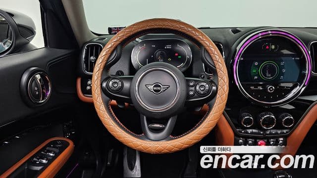 Mini Cooper SD Countryman 2021 — Photo 14/20