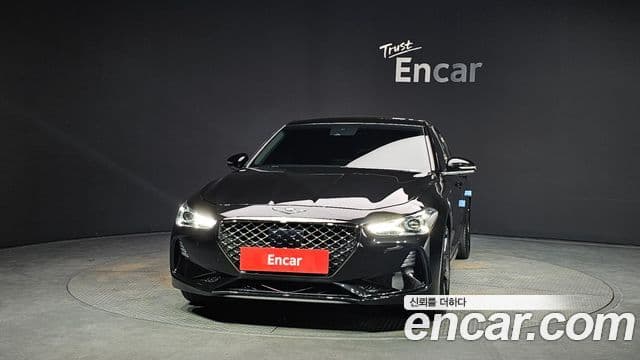Genesis G70 2019 — Photo 6/20