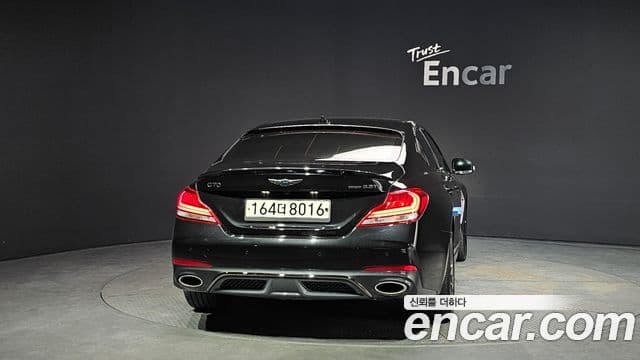Genesis G70 2019 — Photo 14/20
