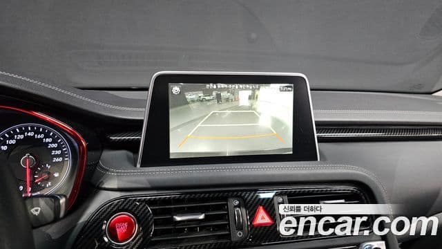 Genesis G70 2019 — Photo 5/20