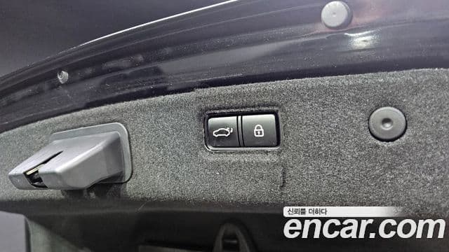 Genesis G70 2019 — Photo 19/20