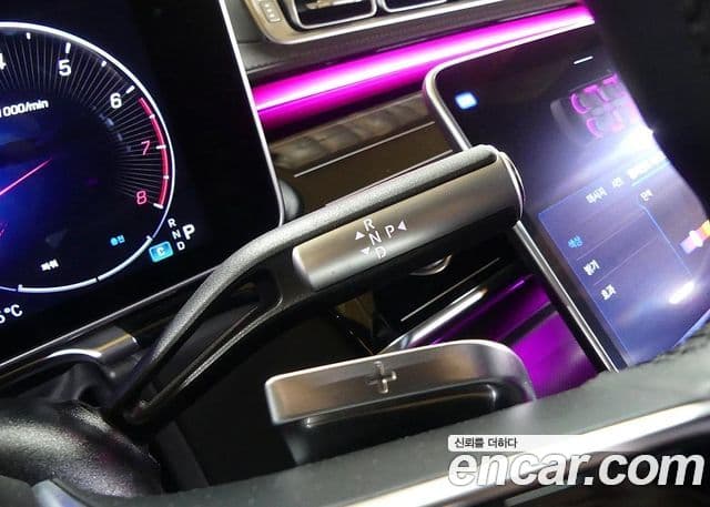 Mercedes-Benz S-Class 2022 — ფოტო 8/20