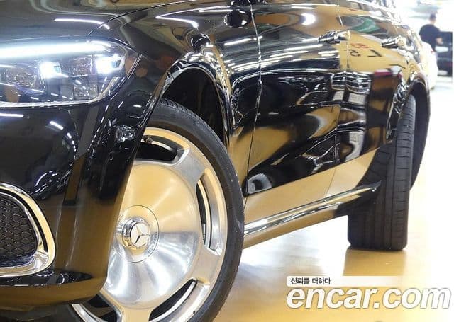 Mercedes-Benz S-Class 2022 — ფოტო 15/20
