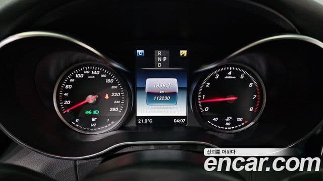 Mercedes-Benz C-Class 2018 — Şəkil 20/20