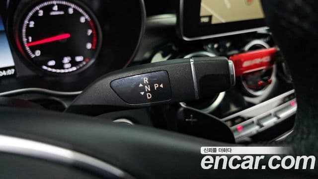 Mercedes-Benz C-Class 2018 — Şəkil 13/20