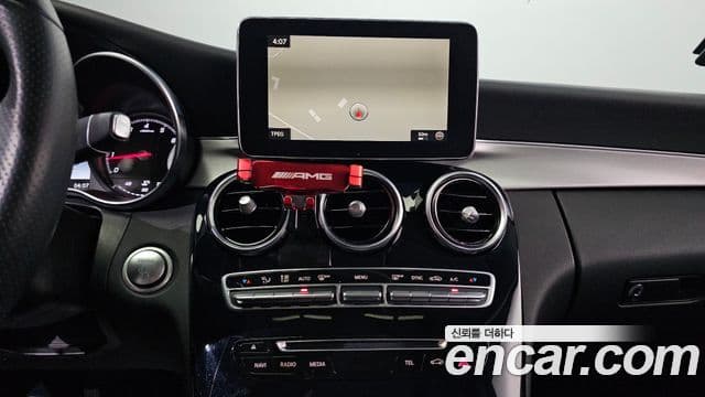 Mercedes-Benz C-Class 2018 — Şəkil 7/20