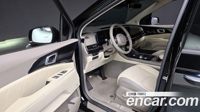 Kia Carnival 2024 — Şəkil 10/20