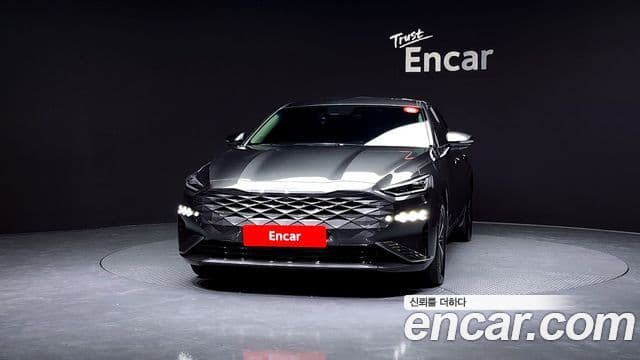Kia K8 2023 — Şəkil 2/20