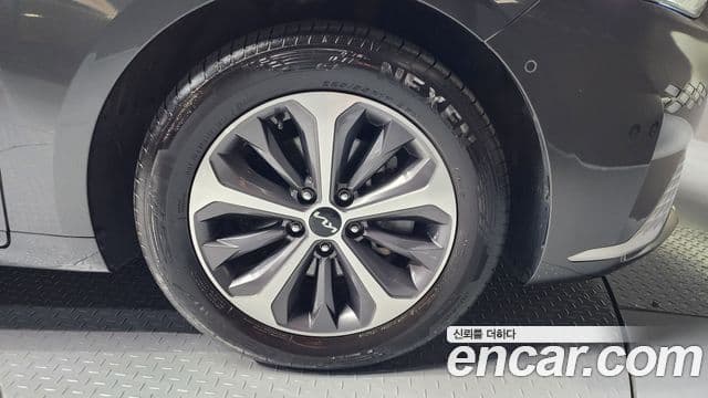Kia K8 2023 — Şəkil 4/20