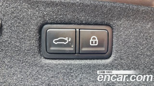 Kia K8 2023 — Şəkil 19/20