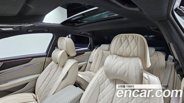 Audi A6 2023 — Şəkil 19/20