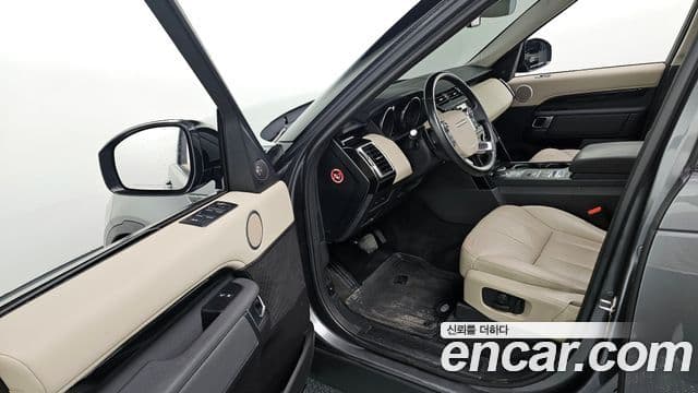 Land Rover Discovery 5 2018 — Şəkil 18/20