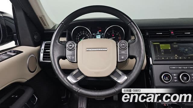 Land Rover Discovery 5 2018 — Şəkil 9/20