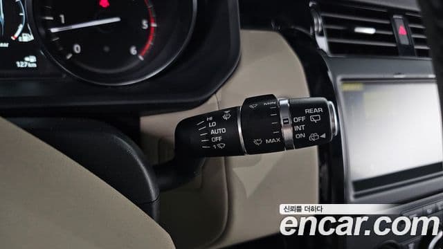 Land Rover Discovery 5 2018 — Şəkil 3/20
