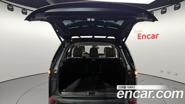 Land Rover Discovery 5 2018 — Şəkil 20/20