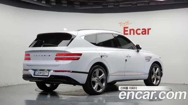 Genesis GV80 2020 — ფოტო 2/20