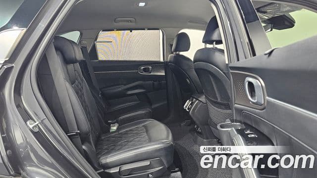 Kia Sorento 2020 — Фото 12/20