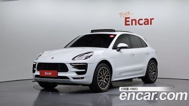 Porsche Macan 2018 — Şəkil 9/20