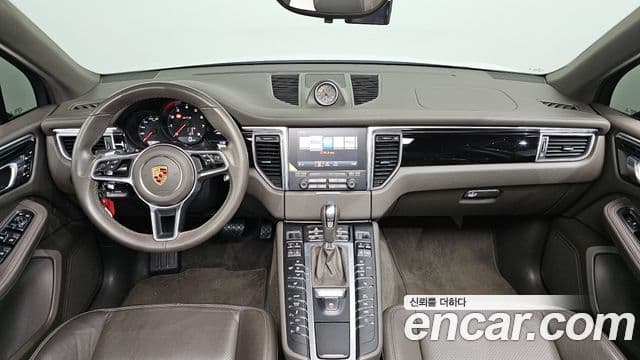 Porsche Macan 2018 — Şəkil 10/20
