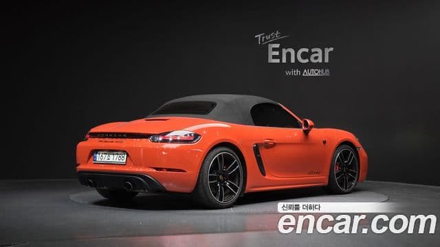 Porsche 718 Boxster 2021 — ფოტო 2/20