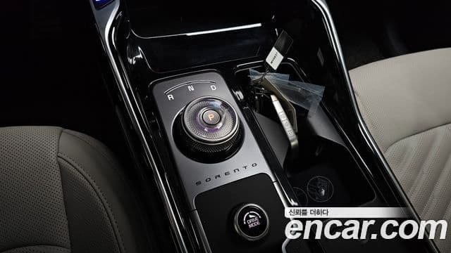 Kia Sorento 2023 — ფოტო 11/20
