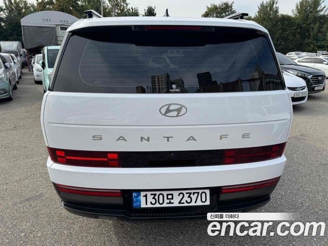 Hyundai Santa Fe 2023 — фото 6 из 19