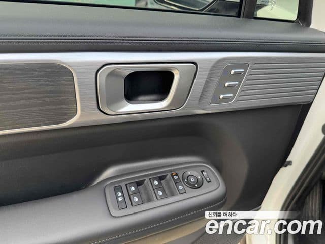 Hyundai Santa Fe 2023 — фото 9 из 19