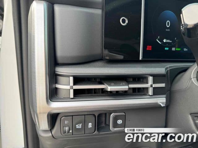 Hyundai Santa Fe 2023 — фото 10 из 19