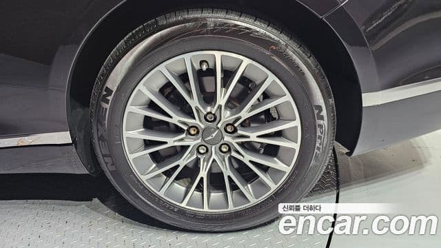 Genesis Electrified G80 2022 — Şəkil 5/20