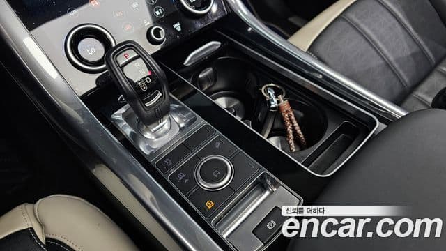 Land Rover Range Rover Sport 2018 — Şəkil 9/20