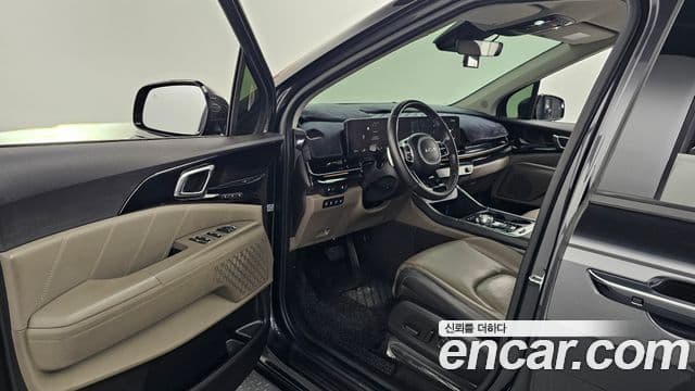 Kia Carnival 2024 — Şəkil 10/20