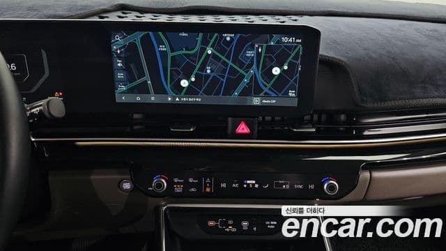Kia Carnival 2024 — Şəkil 14/20