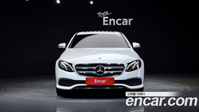 Mercedes-Benz E-Class 2020 — Şəkil 3/20