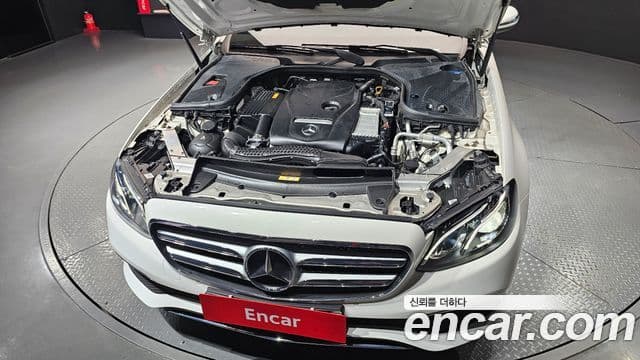 Mercedes-Benz E-Class 2020 — Şəkil 6/20