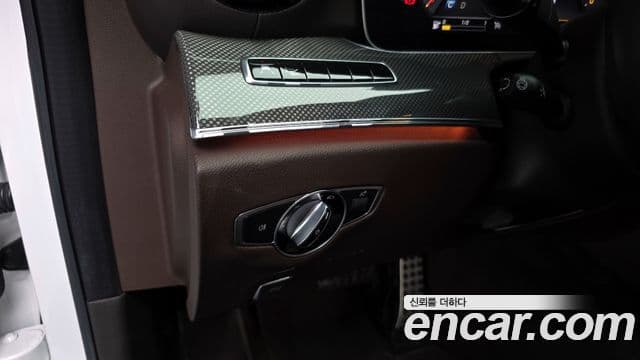 Mercedes-Benz CLS-Class 2020 — ფოტო 19/20