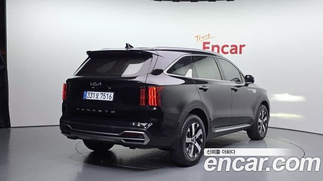 Kia Sorento 2021 — фото 2 из 20