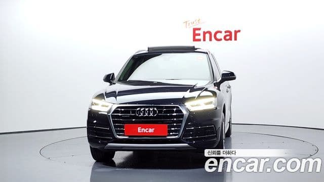 Audi Q5 2020 — ფოტო 3/20