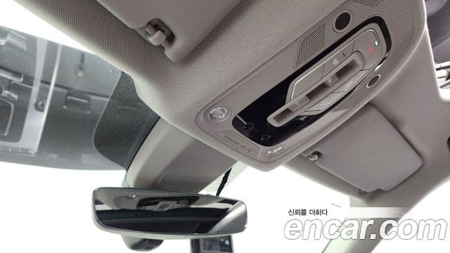 Audi Q5 2020 — ფოტო 18/20
