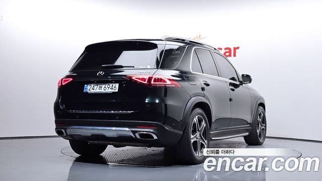 Mercedes-Benz GLE-Class 2021 — Şəkil 2/20